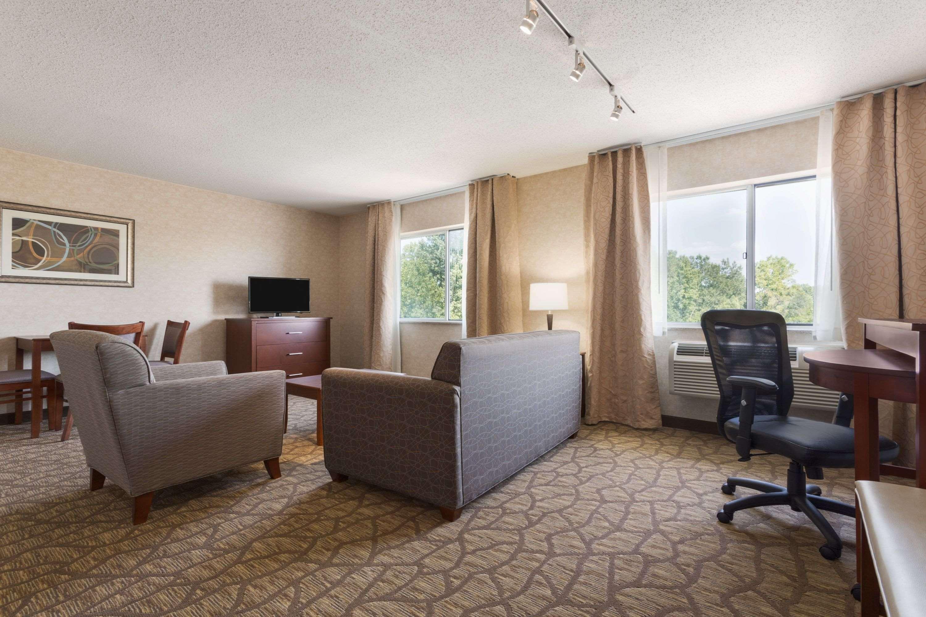 Hotel Wyndham Garden Airport Cascade